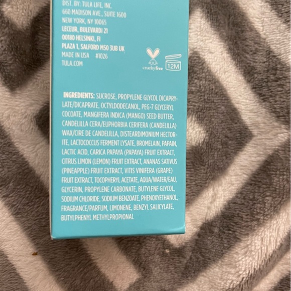 Tula so polished
exfoliating sugar scrub - Picture 6 of 11